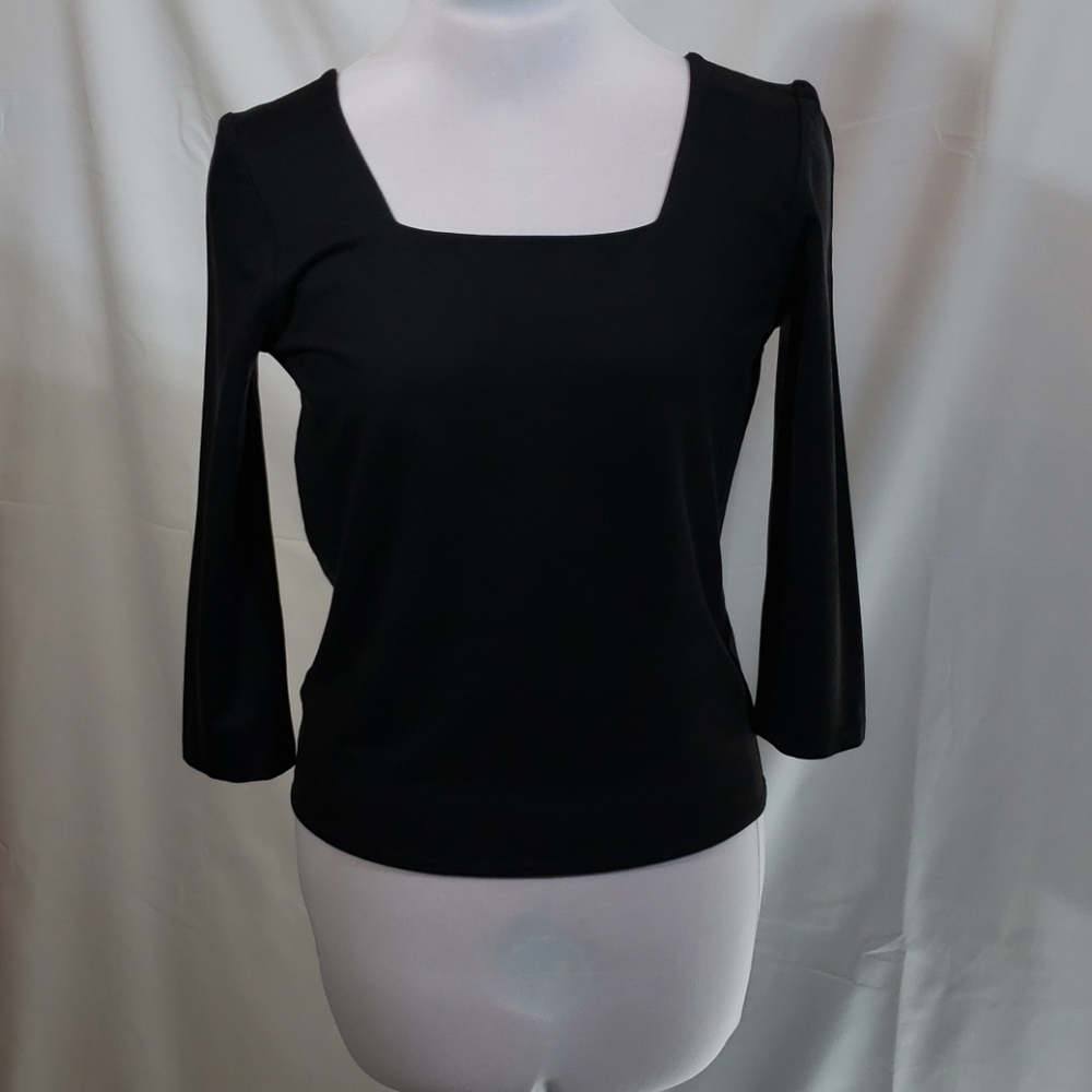 NWT Dana Buchman Black Silk Blend Top Small